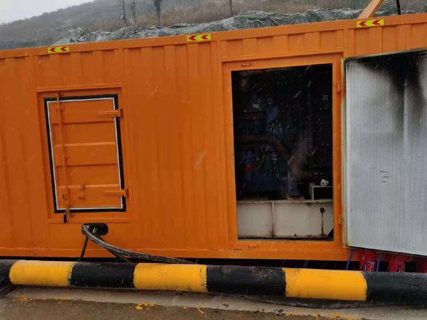 江夏发电车出租-应急柴油发电机组选什么样的比较好？