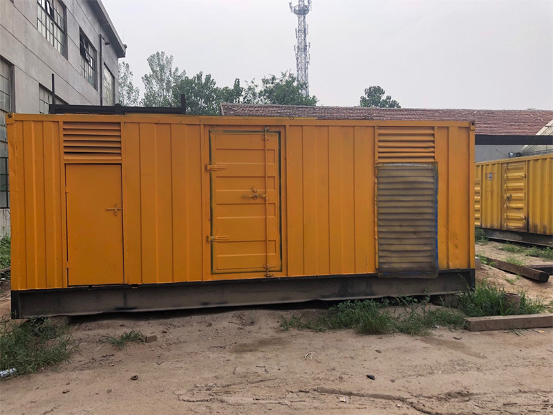 江夏柴油发电机如何判断新机油是否已经完全充满机油滤清器？