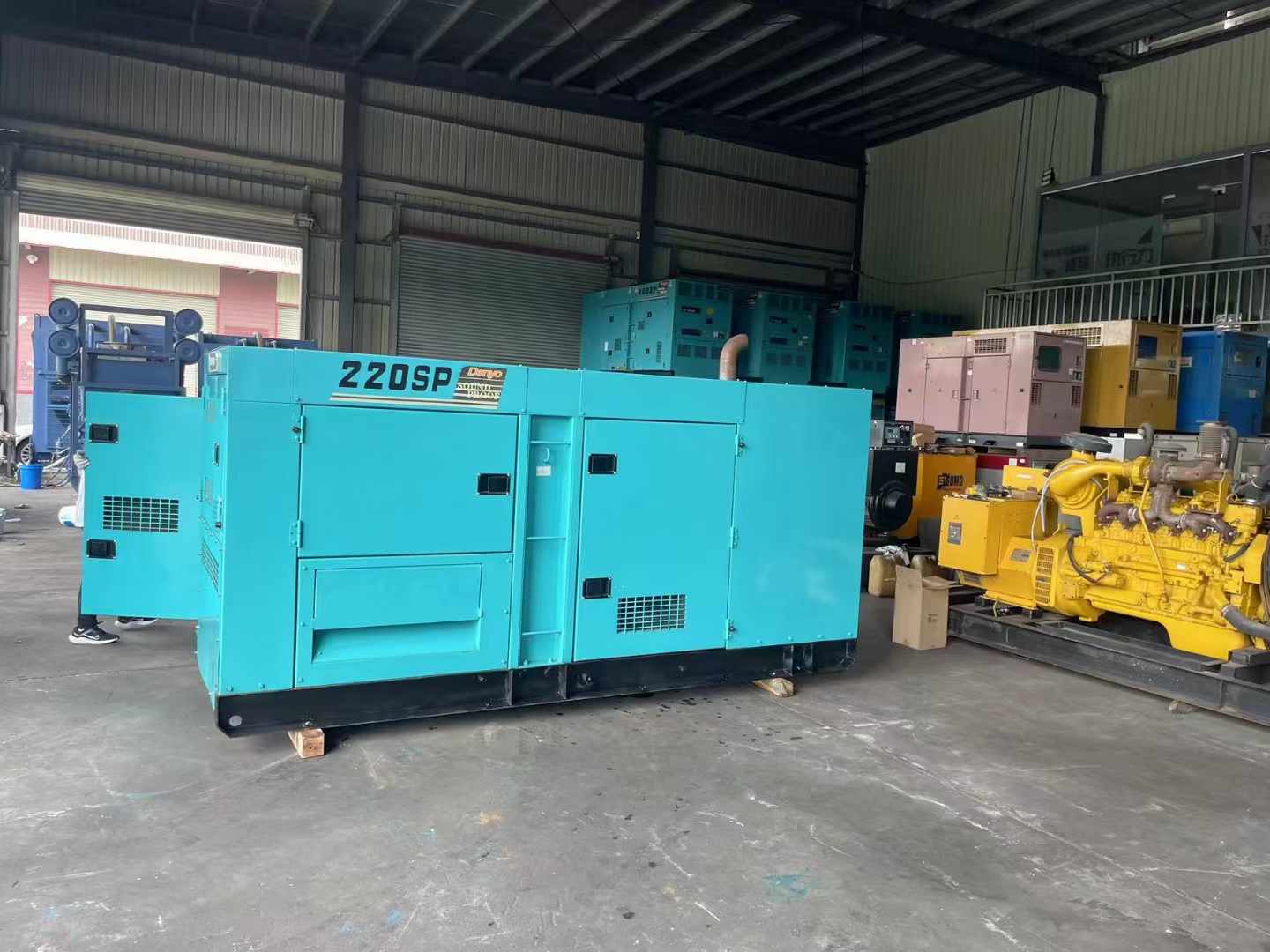 江夏800kW 柴油发电机的输出电流波动范围是多少？