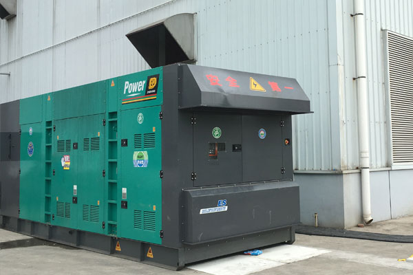 江夏燃油滤清器的更换流程是怎样的？