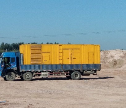 江夏发电机出租如何判断柴油发电机冷却液是否需要更换？