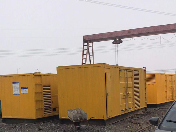 江夏100kw柴油发电机组每小时油耗？